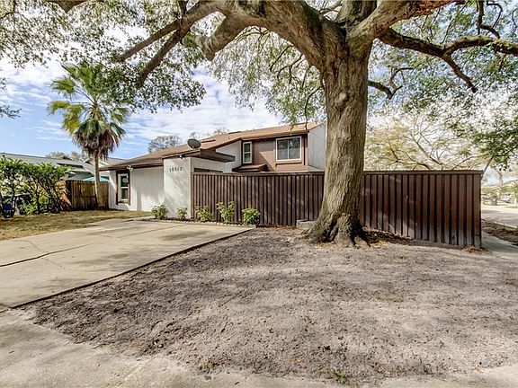 2nd image of 10312 Green Grove Pl