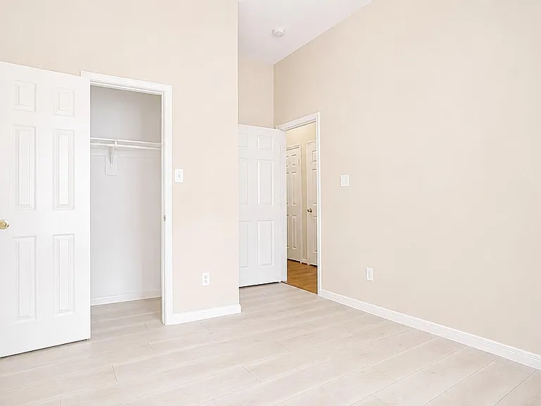 22422 Cascade Springs Dr — Photo 14