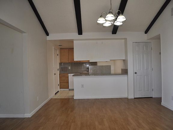 5th image of 8995 El Mirador Dr