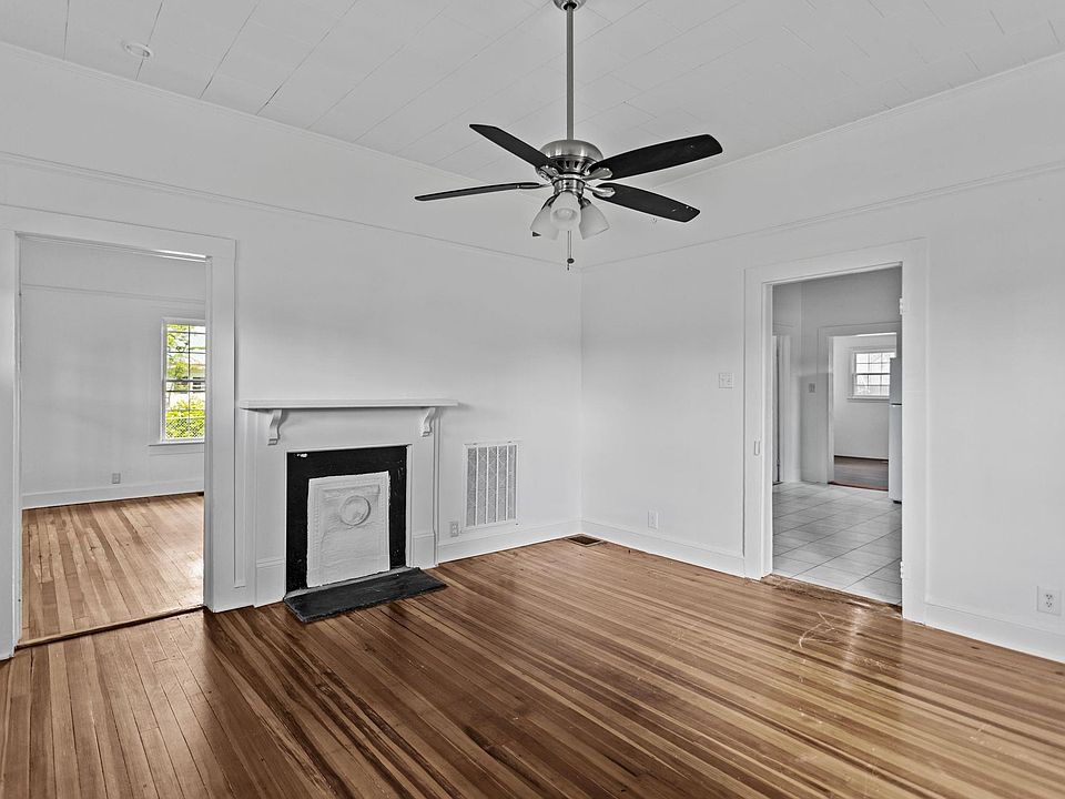 2071 Hayne St, Spartanburg, SC 29301 Zillow