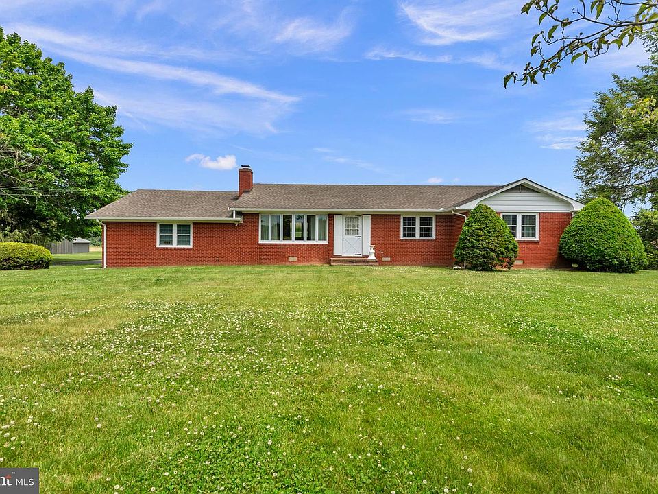 1st image of 8629 Airy Hill Rd