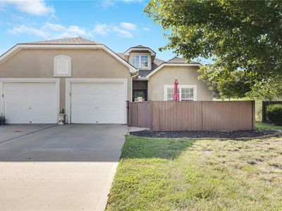 1208 S Kaydeen Ct, Independence, MO, 64057