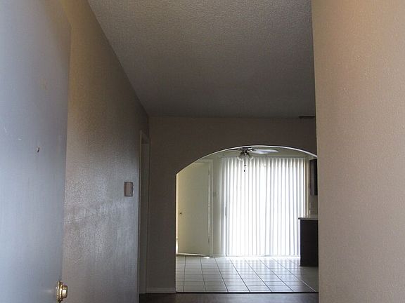 5th image of 4431 Myrna Dr