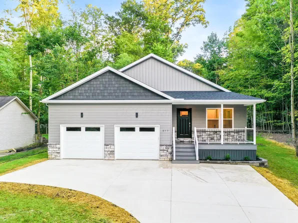 377 Floralwood Dr, Howard, OH 43028