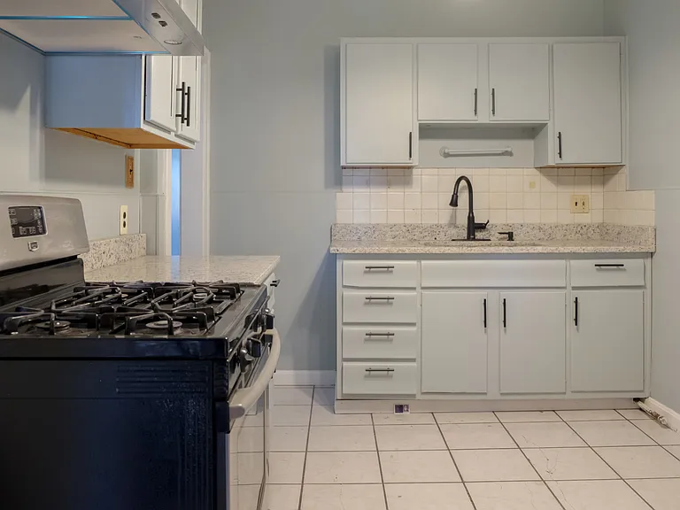 5445 W 64th St #2 — Photo 18