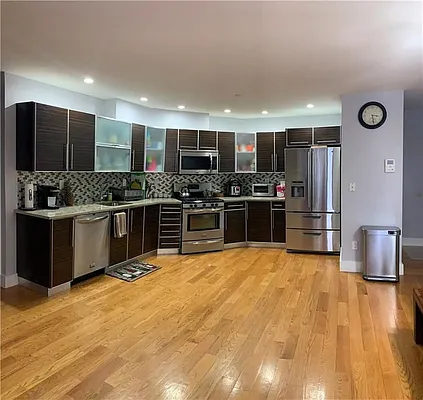 Sold by Ben Bay Realty of Marine Park  | media 12