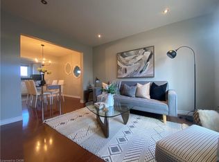 1025 Upper Gage Ave #3, Hamilton, ON L8V4L2