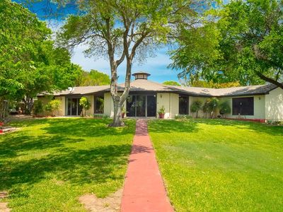 705 Camelot Ct, Willow Park, TX, 76087