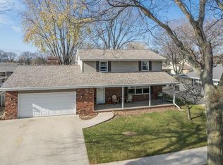 352 Schindler Dr, Kimberly, WI 54136