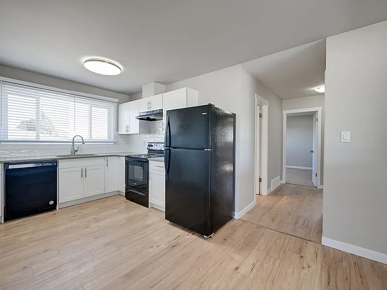 13815 88th St NW — Photo 3