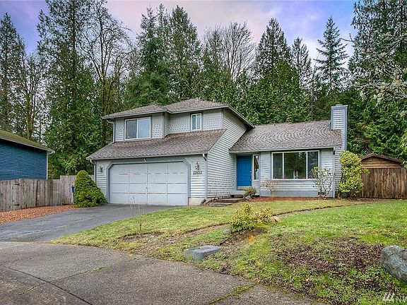 2nd image of 22615 NE 14th Pl