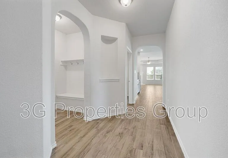 1500 Canary Ln — Photo 3