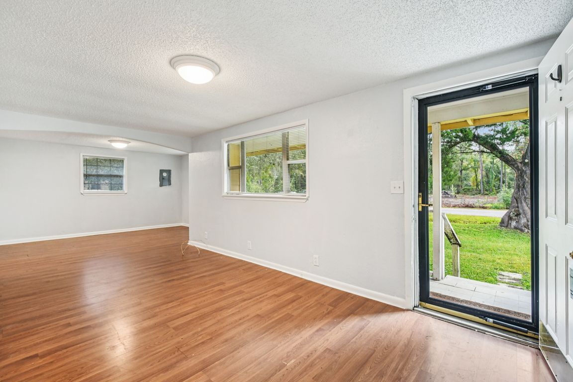 next background image