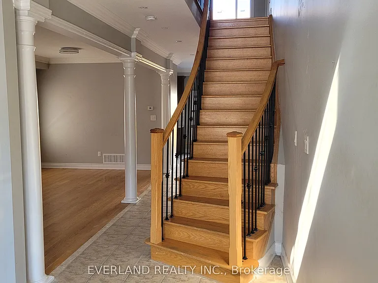 58 Casa Nova Dr — Photo 2