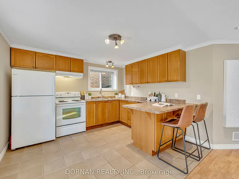 775 Greystone Ct #BASEMENT — Photo 6