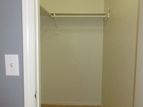 5th image of 8004 Celestial Ave Unit 201