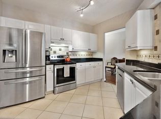 3334 Peachtree Rd NE APT 109, Atlanta, GA 30326