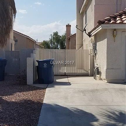 3rd image of 2761 Purple Root Dr