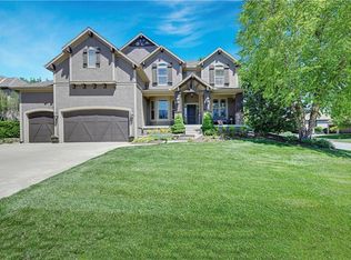 11562 S Carbondale St, Olathe, KS 66061