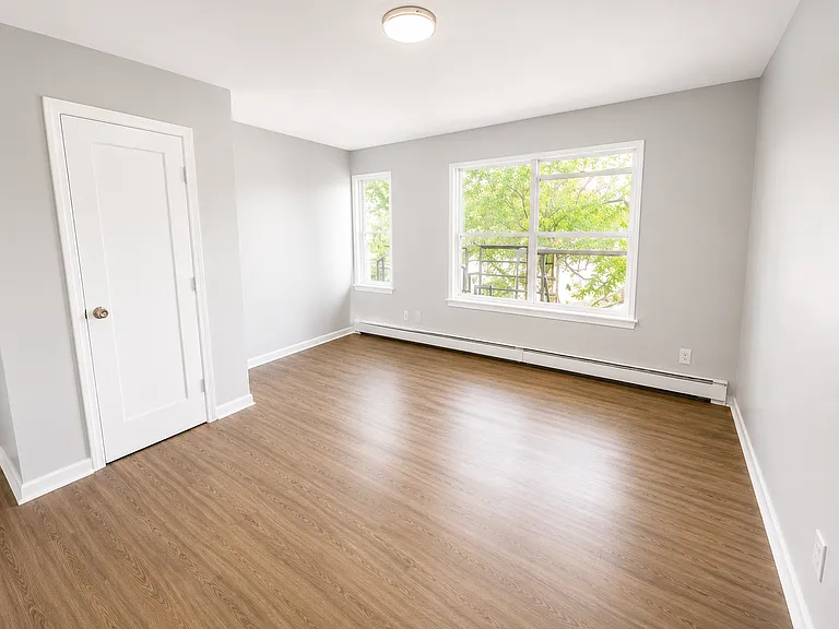 400-401 Stuyvesant Ave #17A — Photo 5