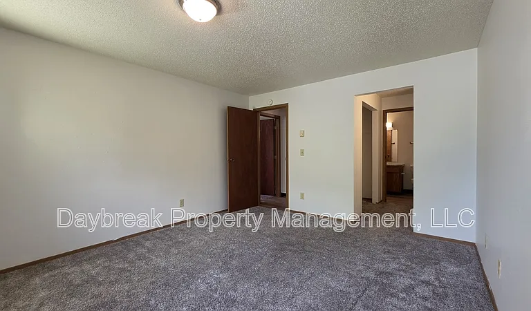 3402 15th Ave S #201 — Photo 15