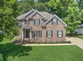 207 Michaels Ridge Blvd, Johnson City, TN 37615