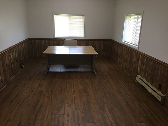2nd image of 720 Masonic Dr