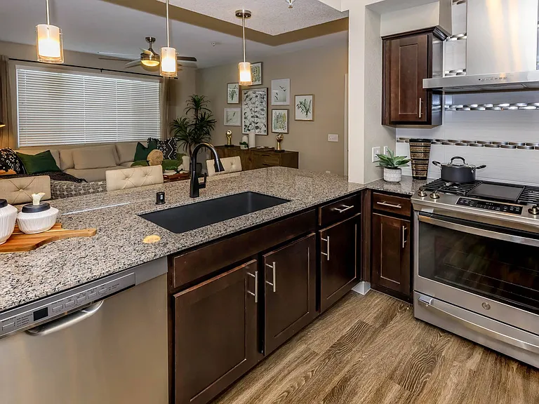 B2 1175 SQ FT 2 Bed 2 Bath