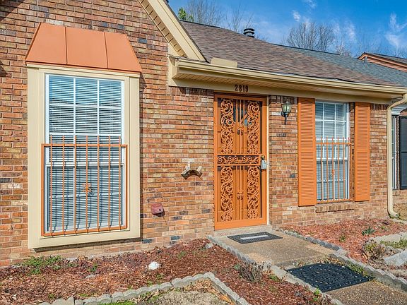 4th image of 2819 W Hickory Bluff Dr