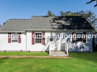 961 Mohegan Trl, Willoughby, OH 44094