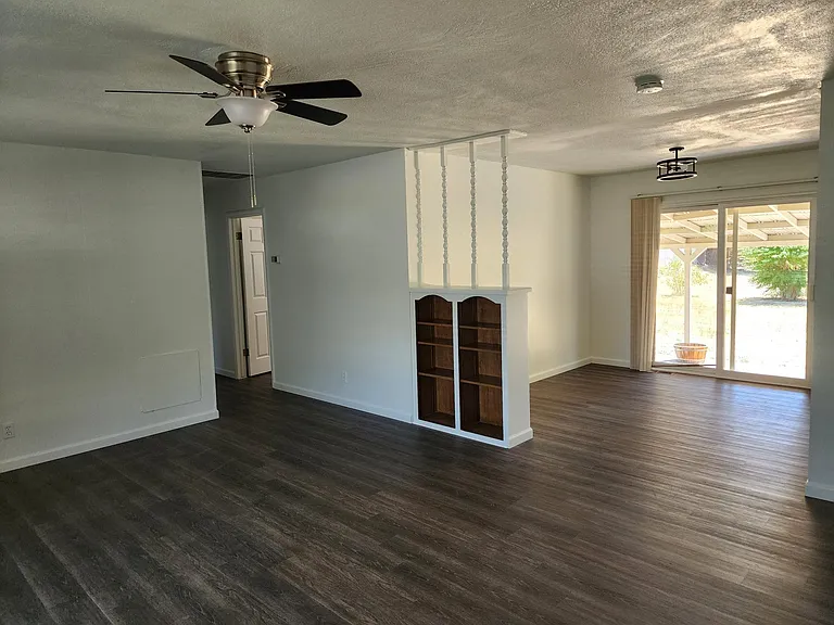 1485 SE Portola Dr — Photo 8