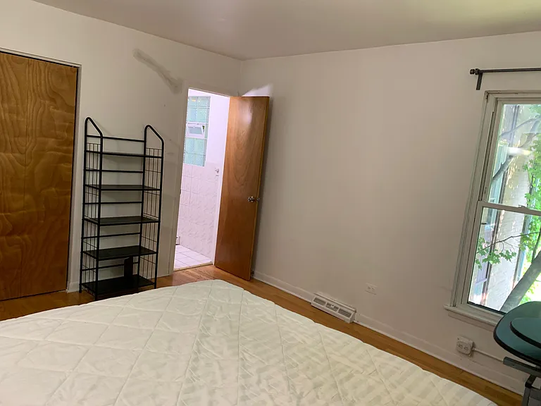 820 S Morgan St — Photo 14