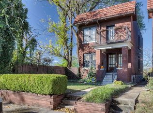1723 Simpson Pl, Saint Louis, MO 63104