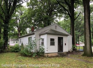 4520 Smith St, Fort Wayne, IN 46806