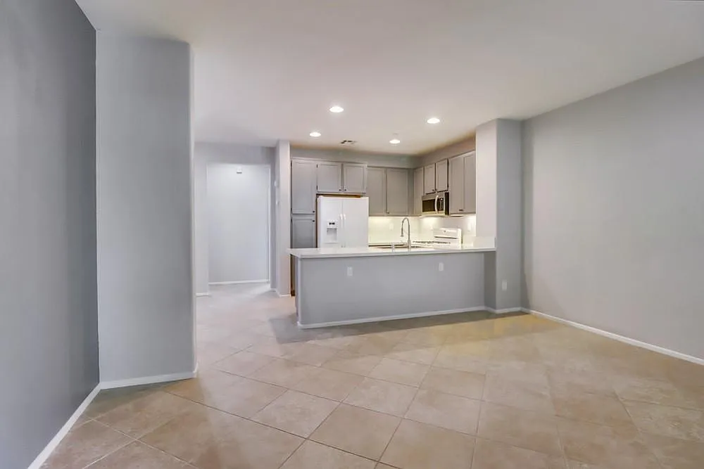 1650 Sourwood Pl — Photo 4