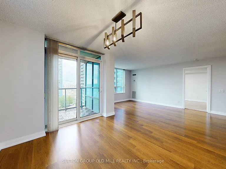 35 Viking Ln #842 — Photo 3