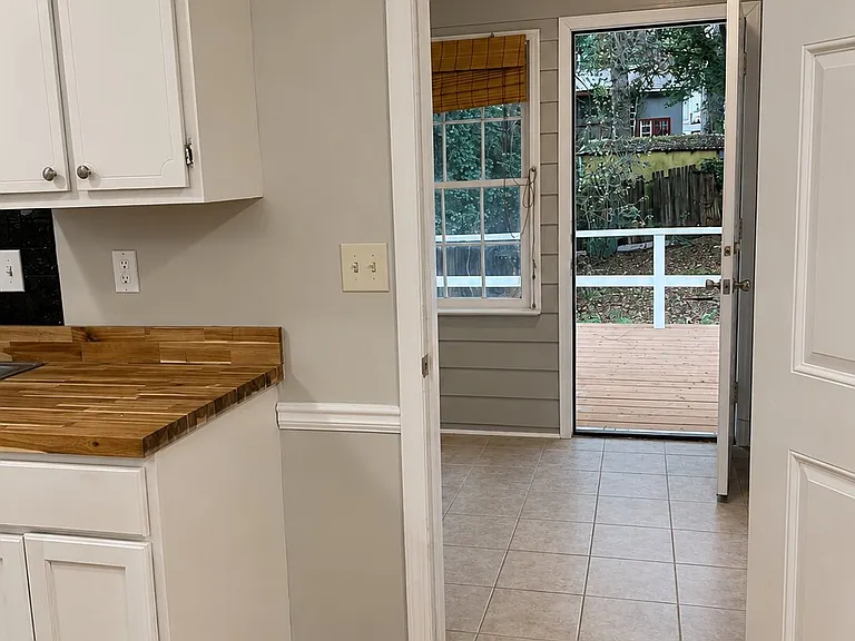 4355 Barrington Pl — Photo 12