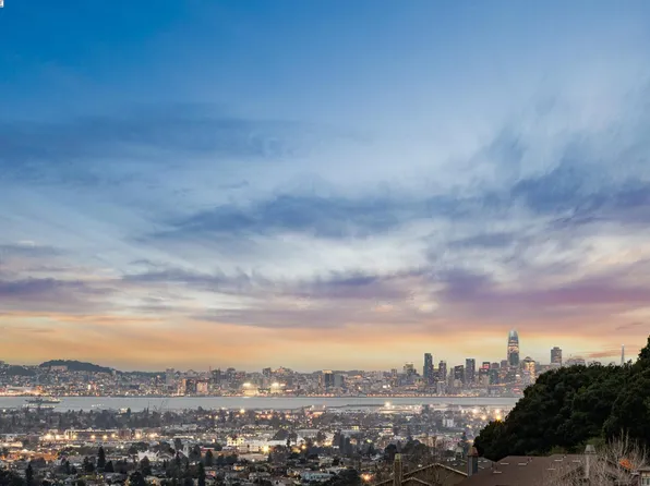 6493 Bayview Dr, Oakland, CA 94605