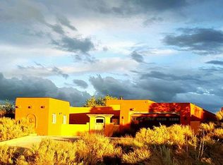2212 Flagstone Rd NE, Rio Rancho, NM 87124