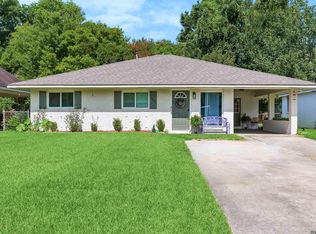 12223 Palmyra Dr, Baton Rouge, LA 70807