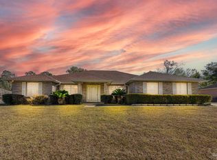 3002 Ashbury Ln, Cantonment, FL 32533