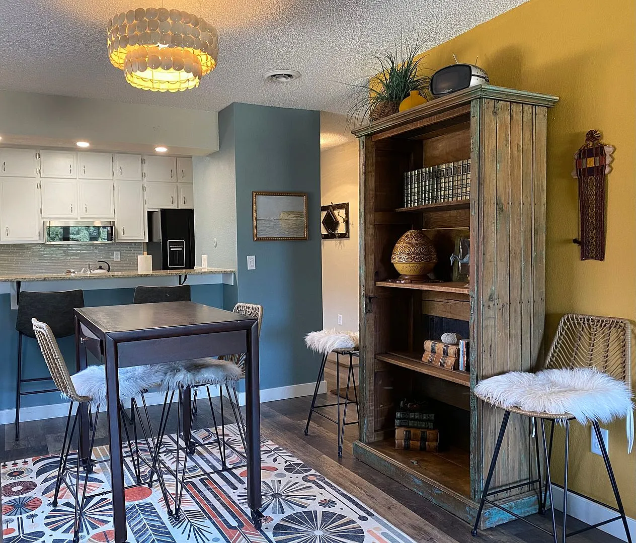 500 Move In Special** 2 Bedroom 1 Bath Condo Available In Resort-Style Living In Adriel Hills! — Photo 1