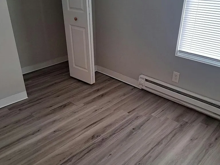 29 S Bradley Ave — Photo 11