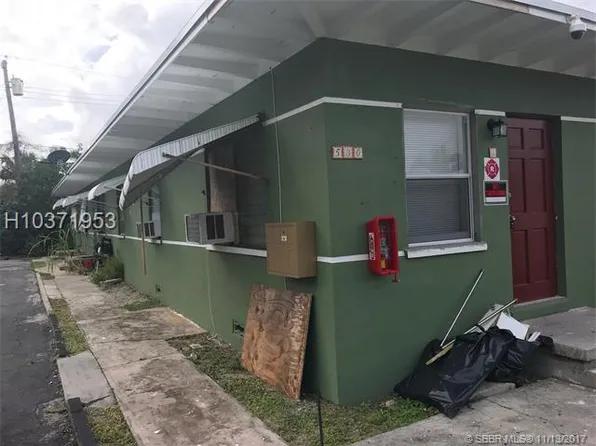 530 44th St, West Palm Beach, FL 33407