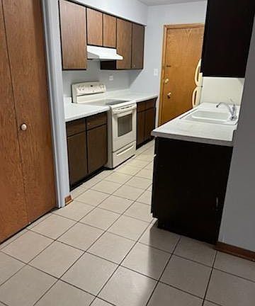 3rd image of 12615 S Alpine Dr APT 10