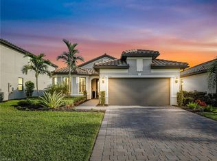 19765 The Place Blvd, Estero, FL 33928