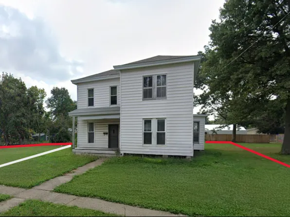 150 E Tanner St, Waverly, IL 62692