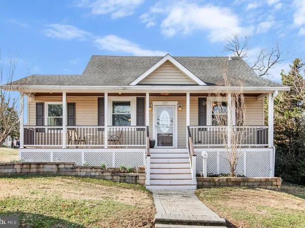 201 Charles Rd, Linthicum, MD 21090
