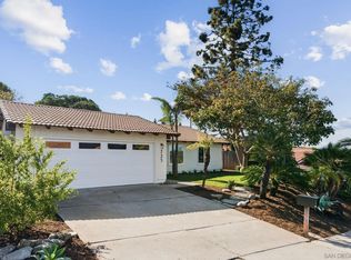 725 Santa Florencia, Solana Beach, CA 92075