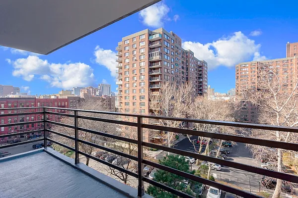 Rented by Olnick Organization | media 1